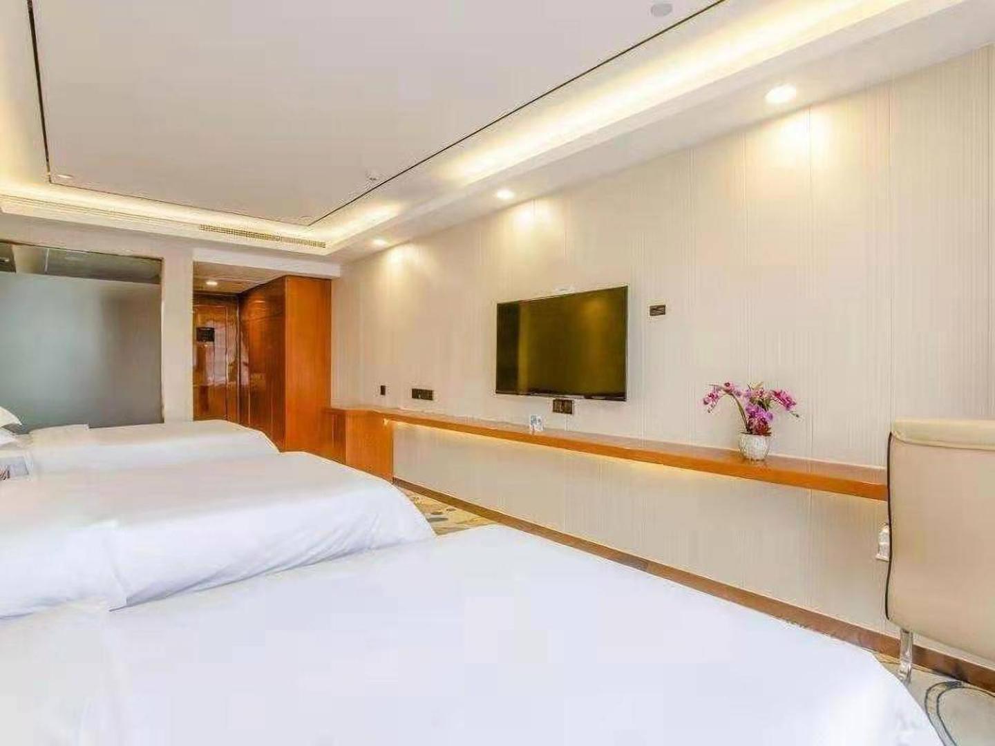 גואנגג'ואו Zhongbo Art Hotel מראה חיצוני תמונה