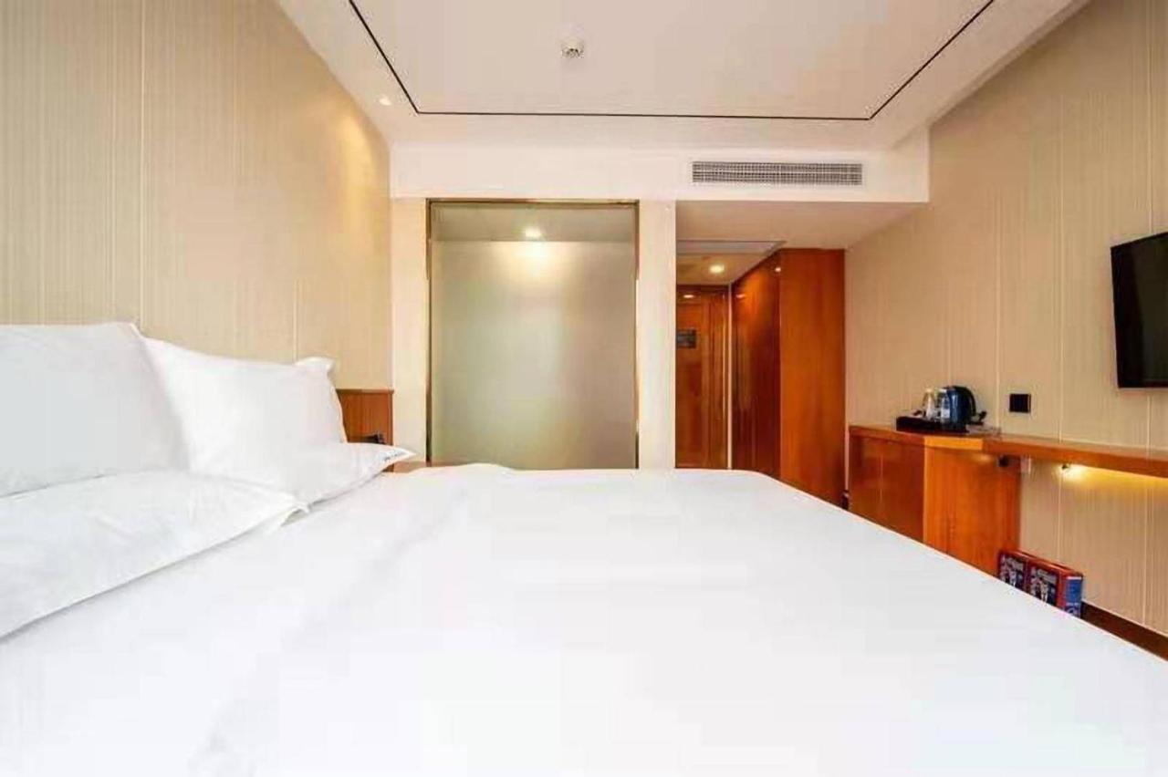 גואנגג'ואו Zhongbo Art Hotel מראה חיצוני תמונה